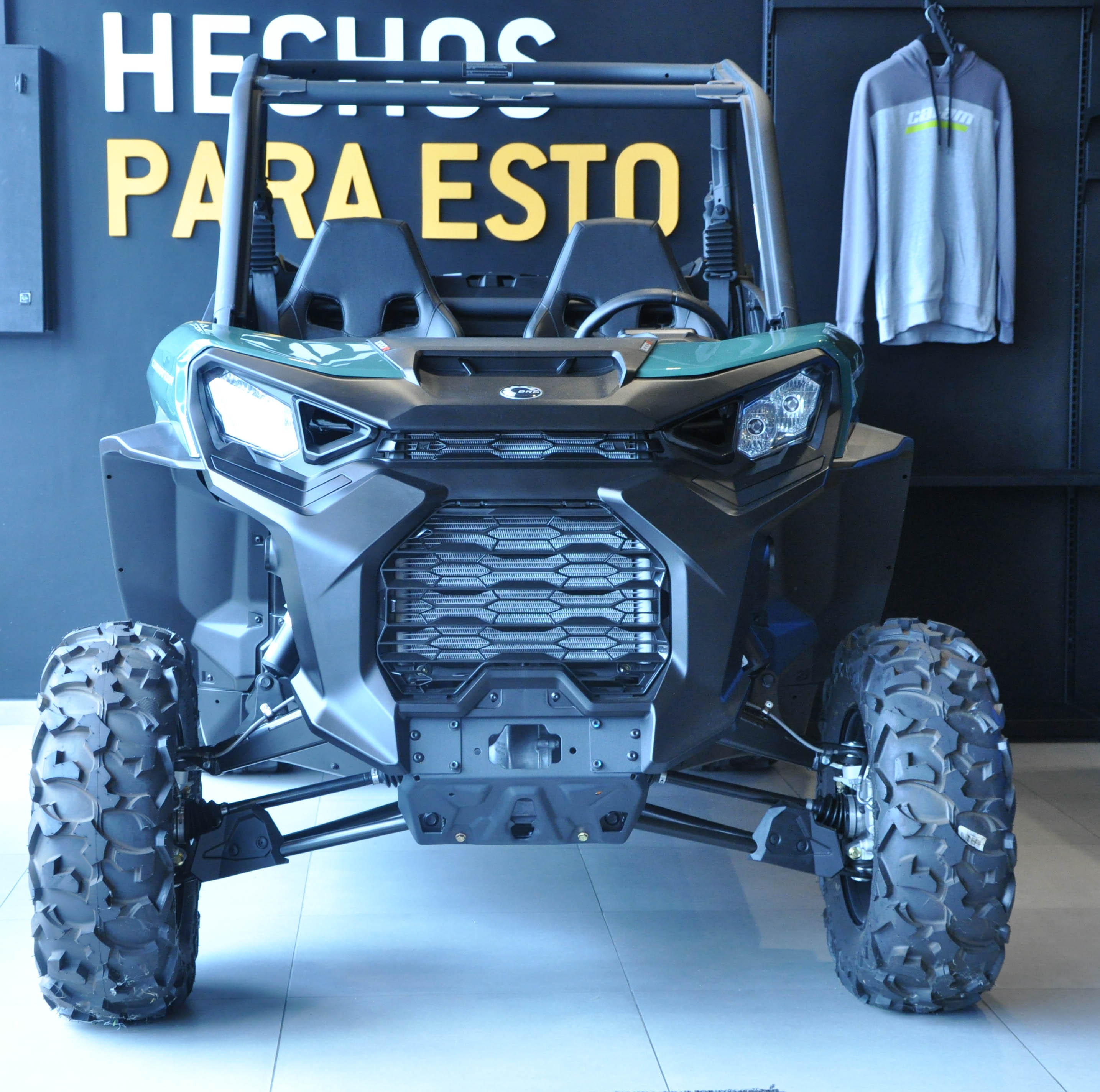 CAN AM COMANDER 1000R