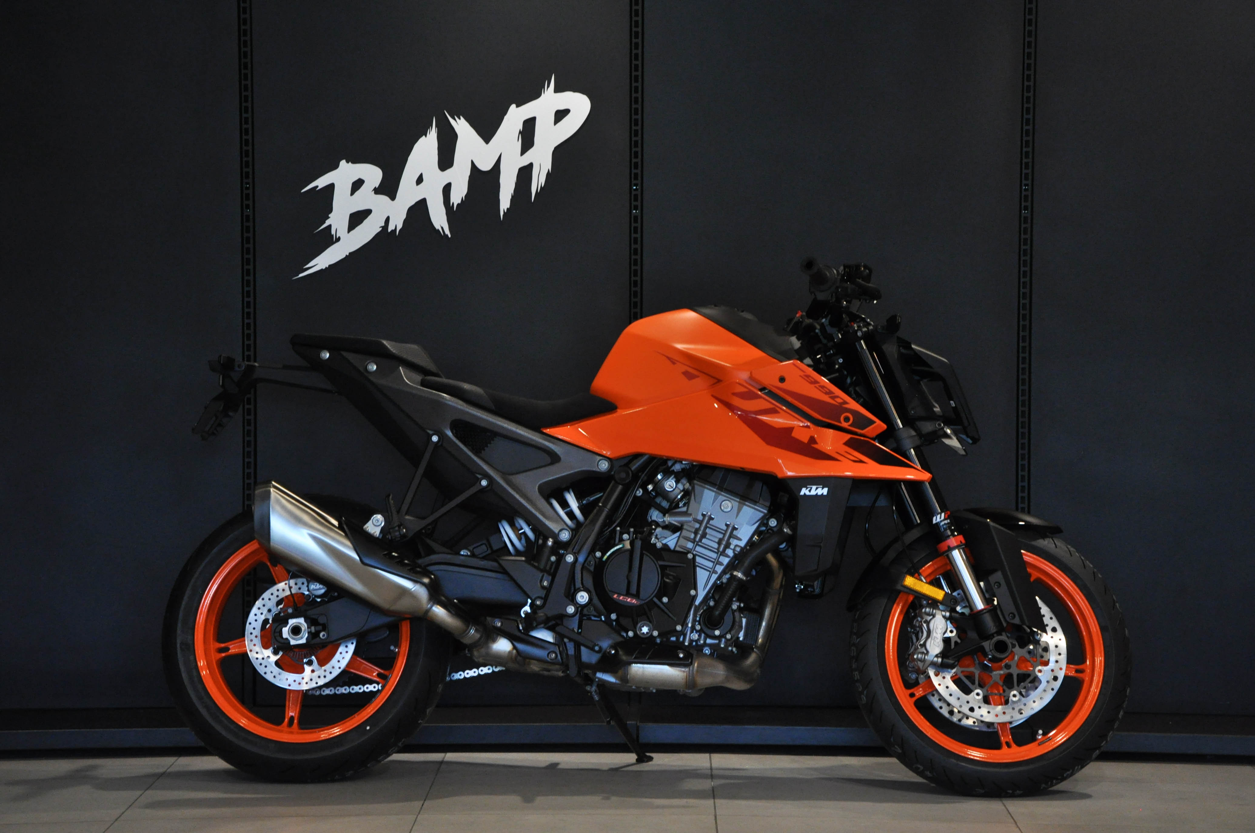 KTM DUKE 390