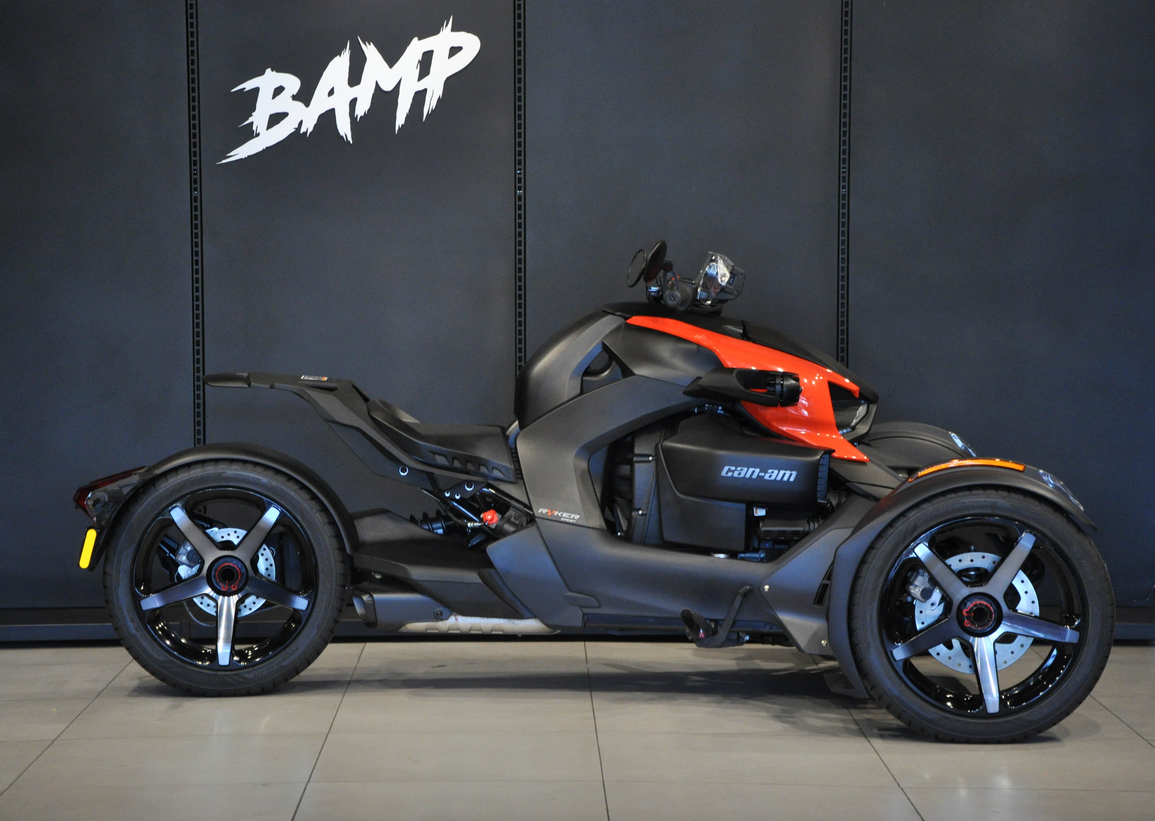 CAN AM RYKER 900 SPORT